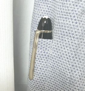 【エッセイ】夏服と万年筆。